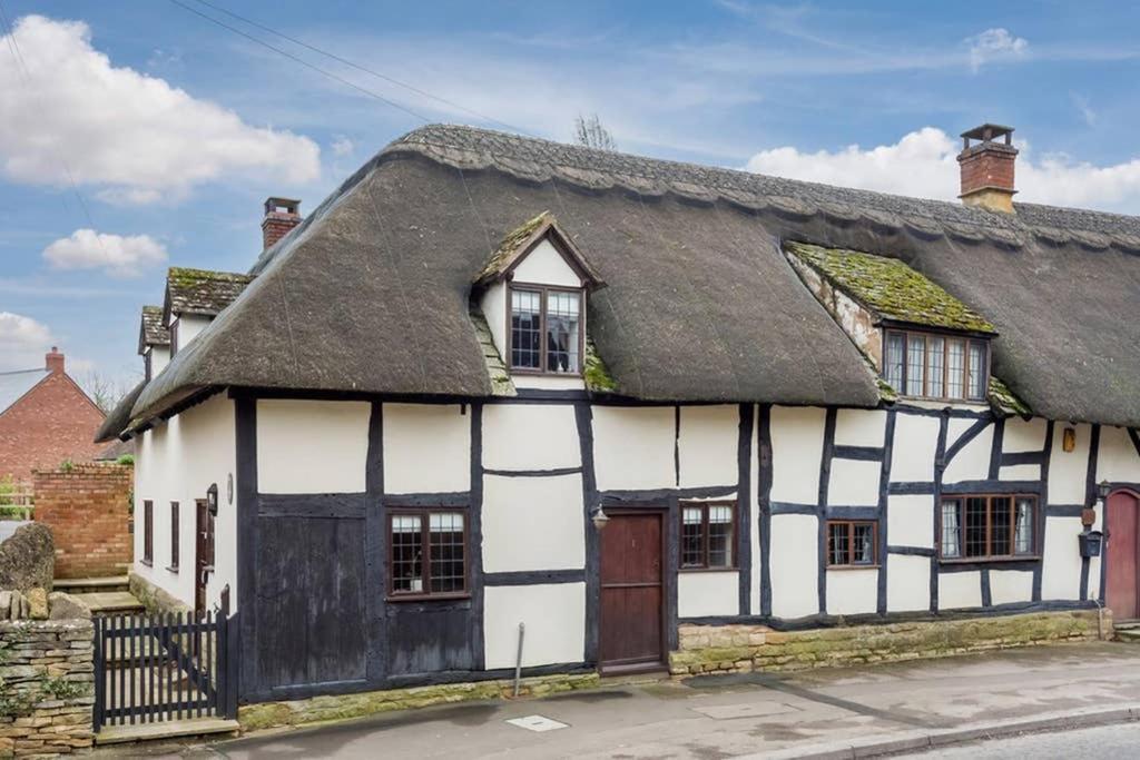 Cotswold Thatched Cottage Mickleton  Exterior foto