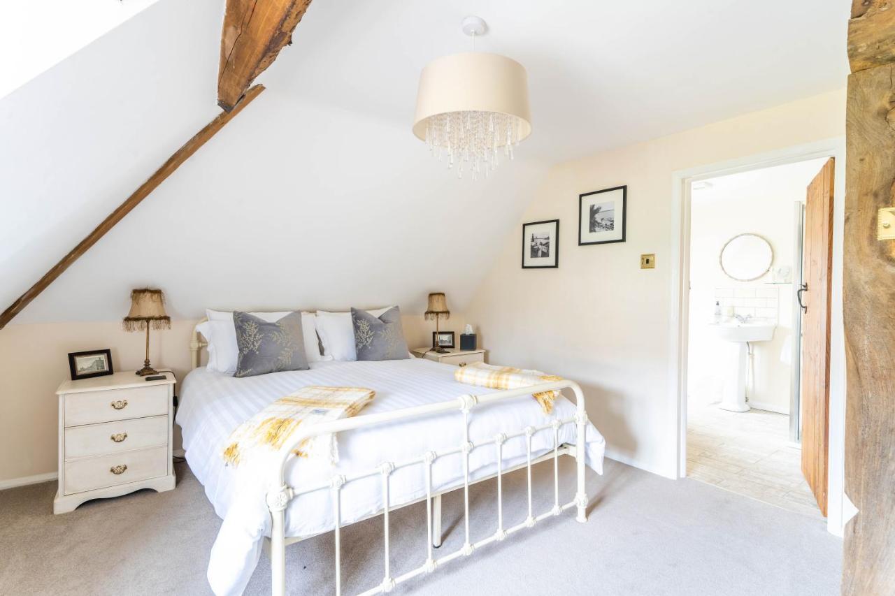 Cotswold Thatched Cottage Mickleton  Exterior foto